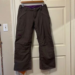 North Face Snowboarding pants (Medium Short)